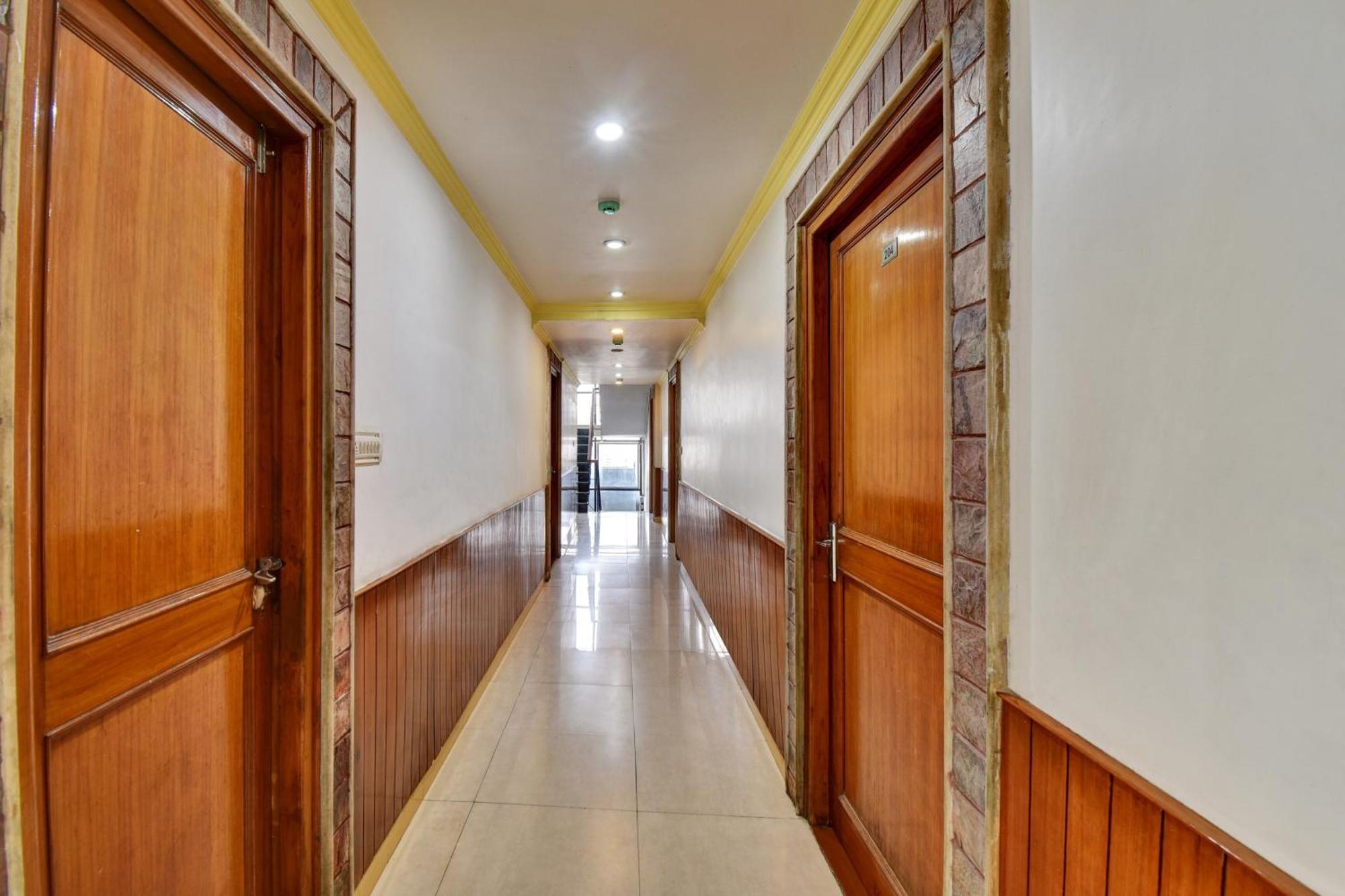 Townhouse Hotel Fly View Jaipur Luaran gambar